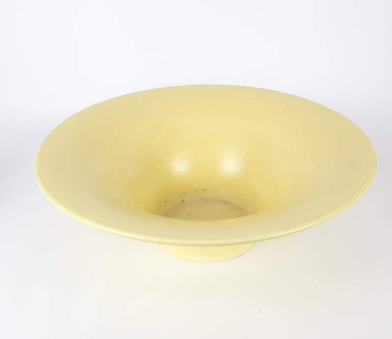 KEITH MURRAY, WEDGWOOD - LARGE STRAW CENTREPIECE BOWL VASE
