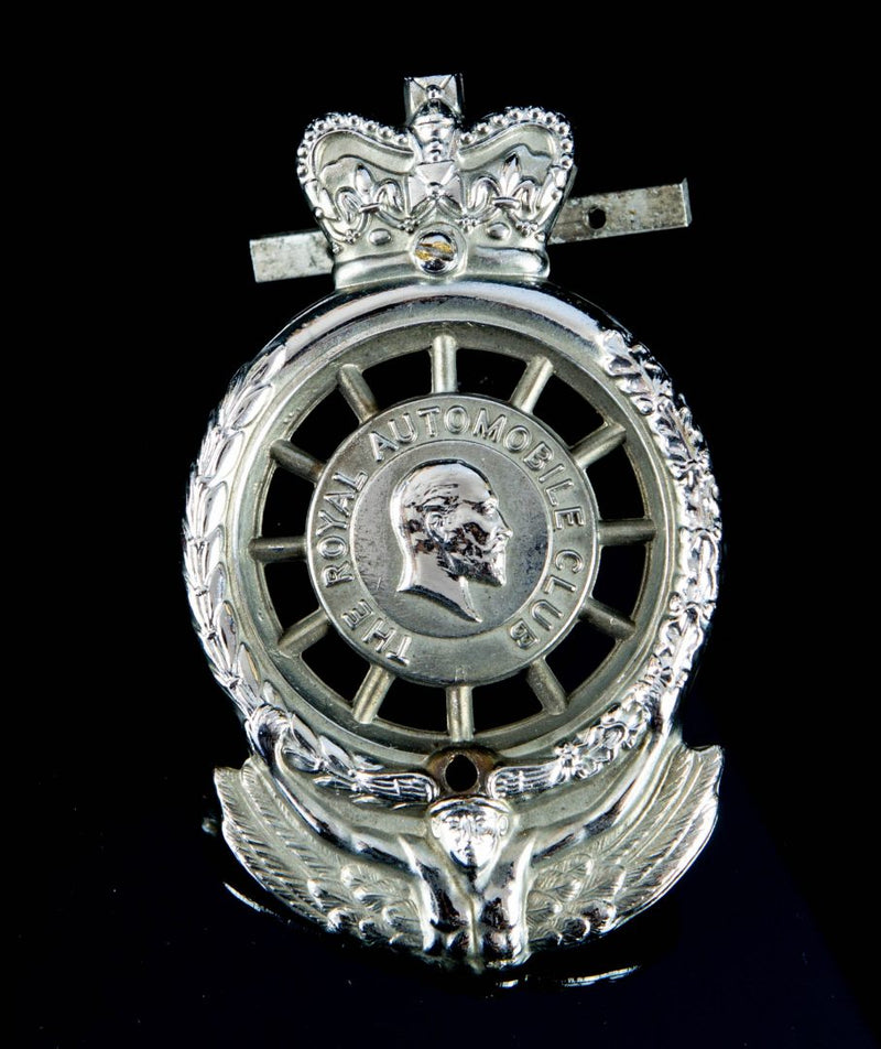 RAC - VINTAGE ROYAL AUTOMOBILE CLUB CLASSIC CAR MOTORING BADGE