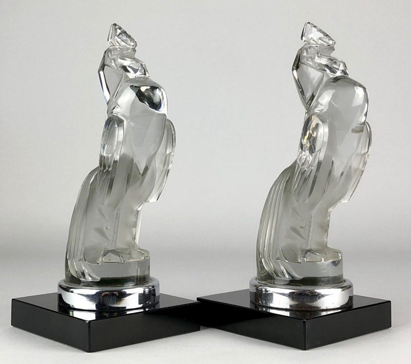 R LALIQUE, FRANCE 'SERRE LIVRES COQ HOUDAN' GLASS COCKEREL MASCOT BOOKENDS No. 1161