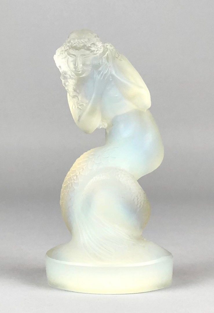 R LALIQUE 'NAIADE' LARGE MERMAID OPALESCENT BLUE GLASS CAR MASCOT FIGURE No. 832