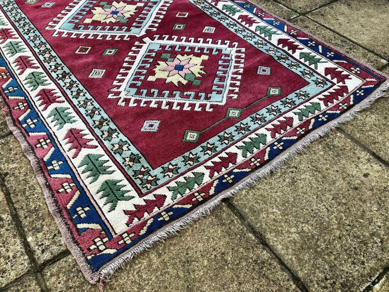 RED GROUND TURKISH RUG CARPET GEOMETRIC AZTEC LEAF BORDERS, MEDALLIONS 160x120cm