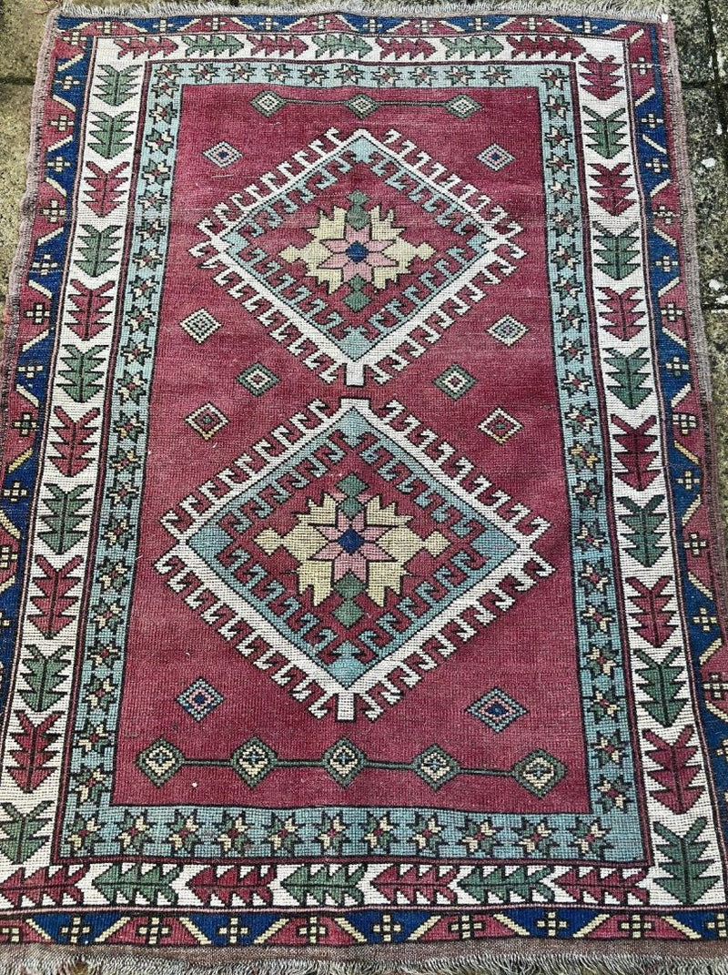 RED GROUND TURKISH RUG CARPET GEOMETRIC AZTEC LEAF BORDERS, MEDALLIONS 160x120cm