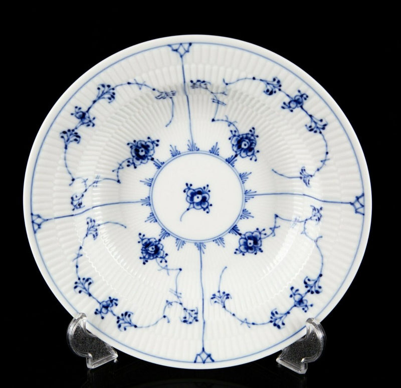 ROYAL COPENHAGEN BLUE/WHITE FLUTED RIMMED COUPE SOUP BOWL No. 168