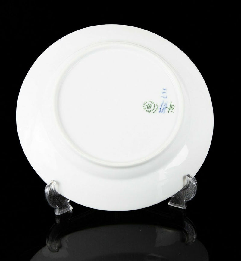 ROYAL COPENHAGEN BLUE/WHITE FLUTED RIMMED DEEP DINNER LUNCH PLATE No. 177