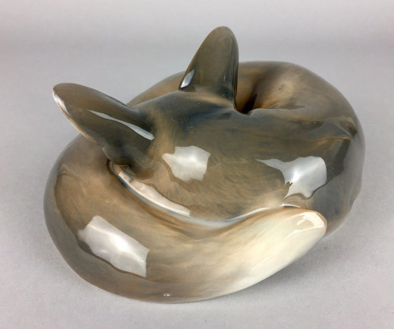 ROYAL COPENHAGEN 'CURLED FOX' LARGE FIGURE MODEL 438