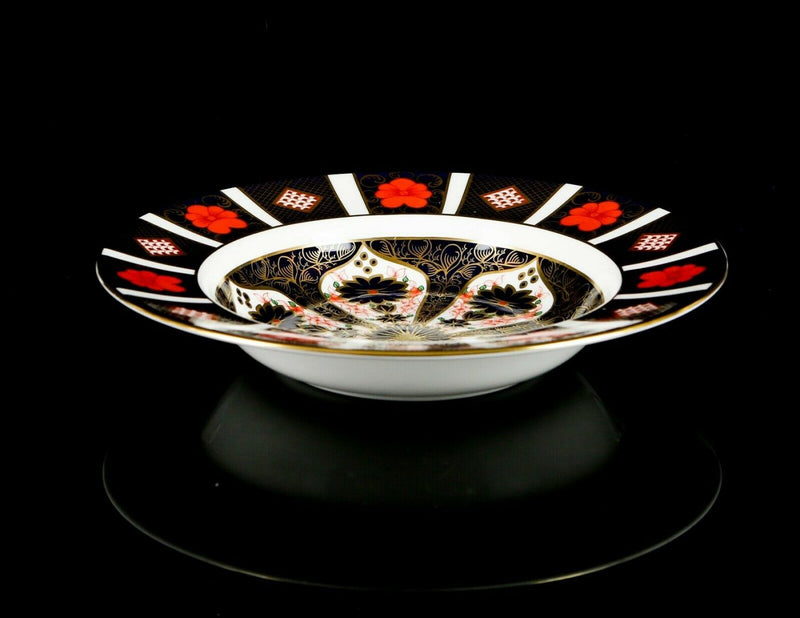 ROYAL CROWN DERBY - JAPANESE OLD IMARI 1128 GOLD RIMMED SOUP BOWL
