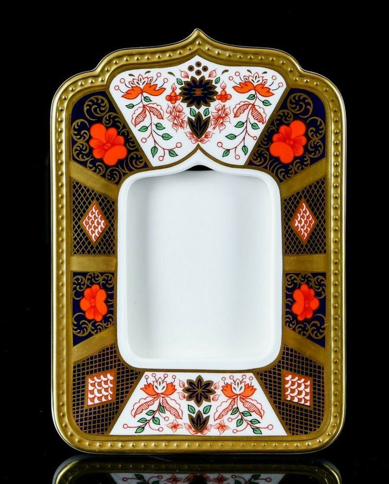 ROYAL CROWN DERBY - JAPANESE OLD IMARI 1128 SOLID GOLD BAND PICTURE FRAME