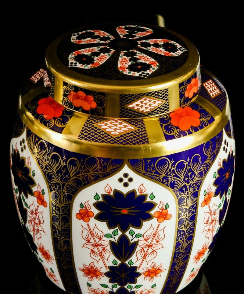 ROYAL CROWN DERBY - LARGE OLD IMARI 1128 GOLD BAND GINGER JAR