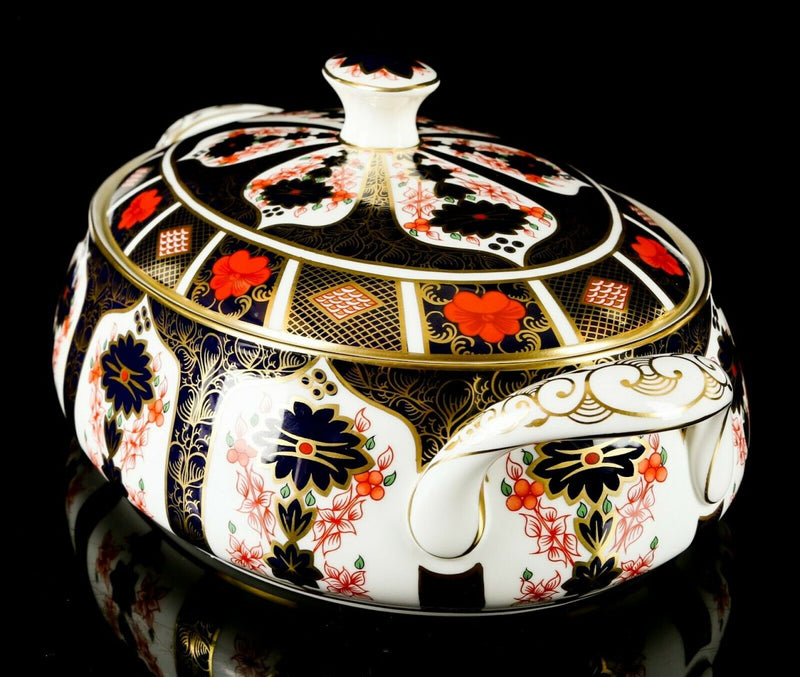 ROYAL CROWN DERBY - LARGE OLD IMARI 1128 GOLD VEGETABLE TUREEN SERVING DISH