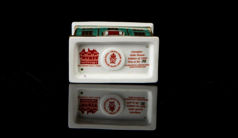ROYAL CROWN DERBY -MULBERRY HALL DOLLS HOUSE- LIMITED EDITION PAPERWEIGHT FIGURE & STOPPER