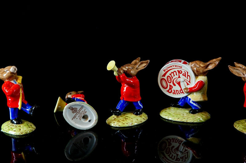 ROYAL DOULTON -OOMPAH BAND- BUNNYKINS FIGURE SET DB23 DB24 DB25 DB26 DB27, BOXED