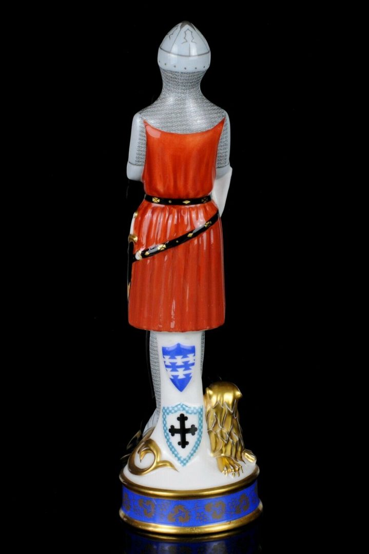 ROYAL DOULTON -SIR EDWARD- LIMITED EDITION AGE OF CHIVALRY FIGURE MODEL HN2370