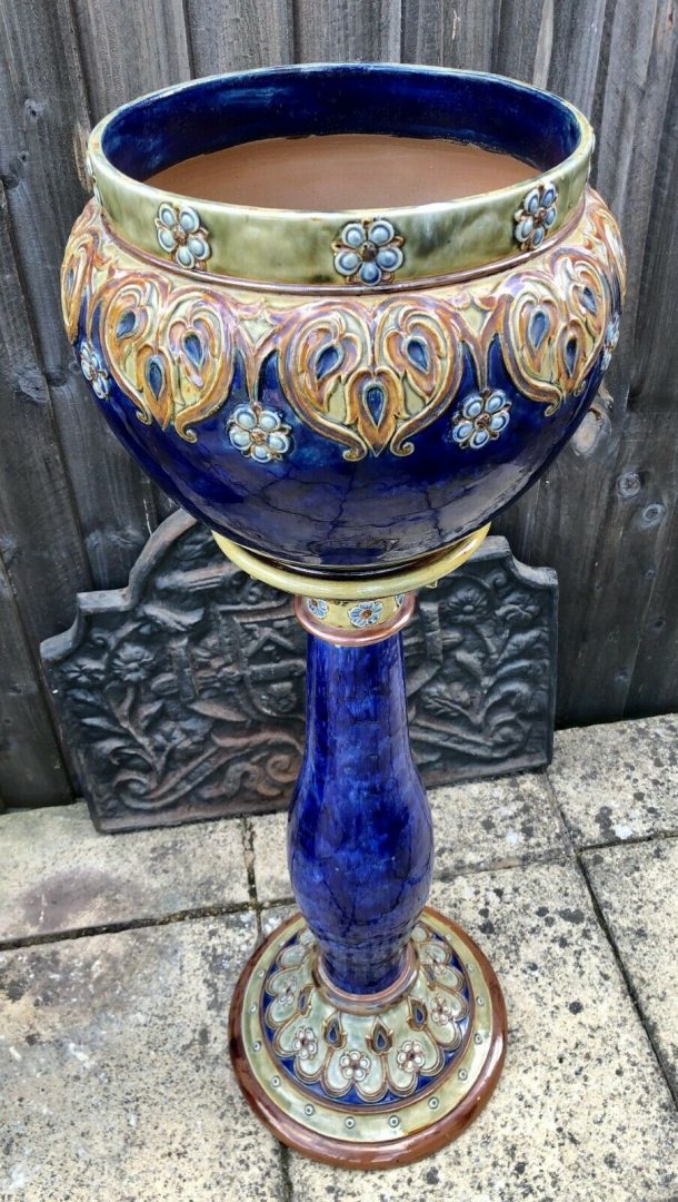 ROYAL DOULTON STONEWARE FLORAL FLOWERS JARDINIERE PLANTER VASE &amp; STAND