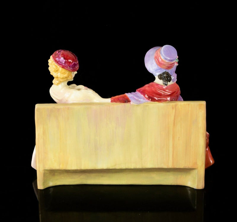 ROYAL DOULTON -THE GOSSIPS- LARGE SEATED LADIES GROUP FIGURE MODEL HN1429
