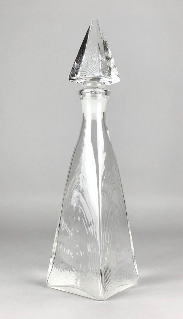 STEVEN NEWELL - GLASS PYRAMID DECANTER FLASK
