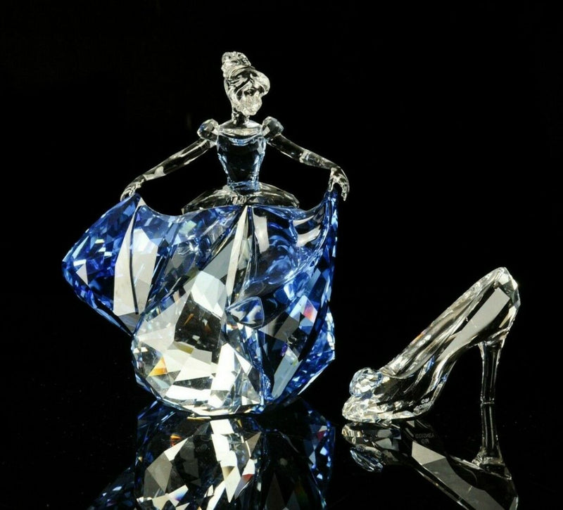 SWAROVSKI -CINDERELLA &amp; SLIPPER- DISNEY FIGURE ORNAMENTS 5089525 5035515, BOXED