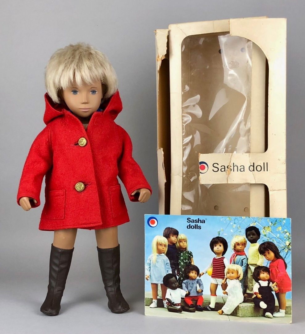 Trendon Sasha Doll -Gregor Fair- Boy No. 4-305 London Outfit Red Duffle  Coat Box — PM Antiques & Collectables