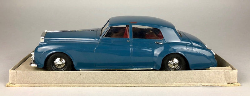 TRIANG 'ROLLS ROYCE SILVER CLOUD' 1/20 SCALE MINIC ELECTRIC MODEL M.013, BOXED