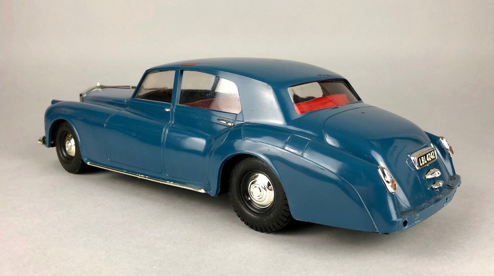 Triang -Rolls Royce Silver Cloud- 1/20 Scale Minic Electric Model M.013 ...