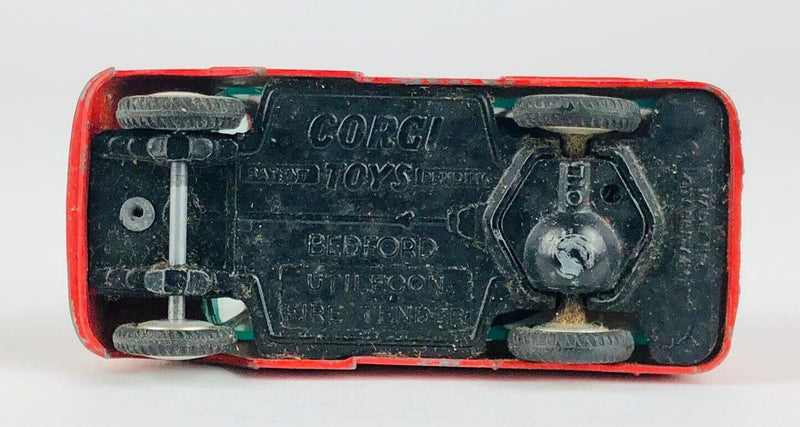 CORGI TOYS BEDFORD "UTILECON" FIRE TENDER No. 405M- MECHANICAL ENGINE -BOXED-