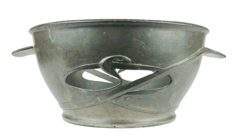 ARCHIBALD KNOX, LIBERTY & Co. - TUDRIC PEWTER TWIN HANDLED FRUIT BOWL DISH 0318