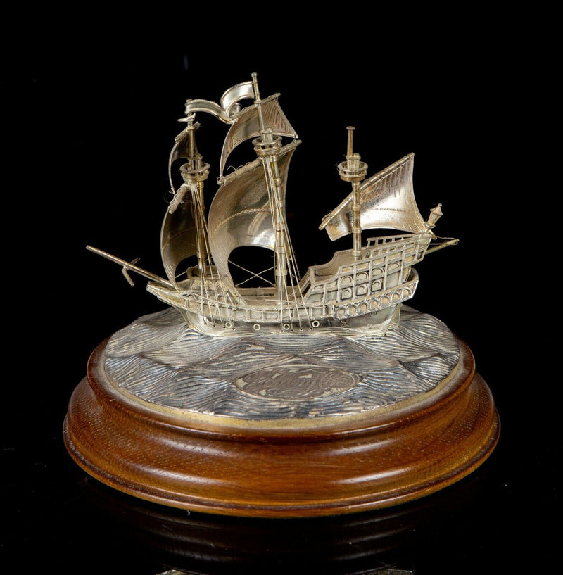 ROYAL MINT 'GOLDEN HIND' LIMITED EDITION STERLING SILVER GALLEON SHIP MODEL C.O.A.