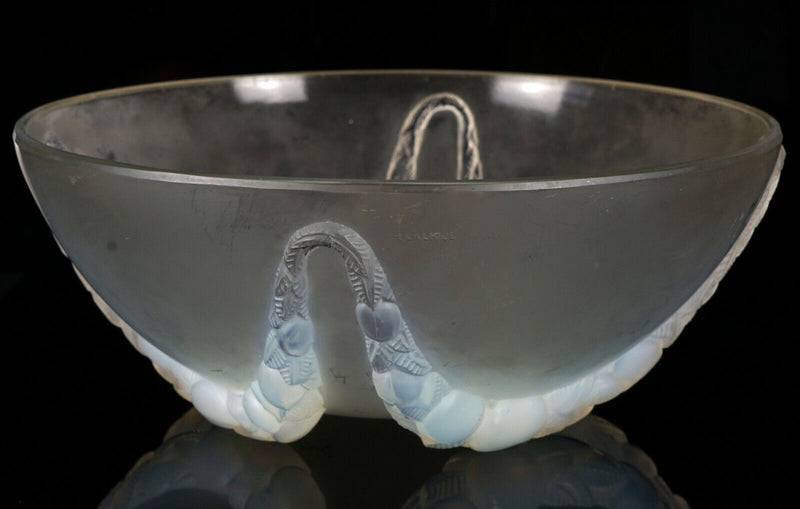 R LALIQUE 'VILLENEUVE' LARGE FROSTED/OPALESCENT GLASS CENTREPIECE BOWL DISH 402
