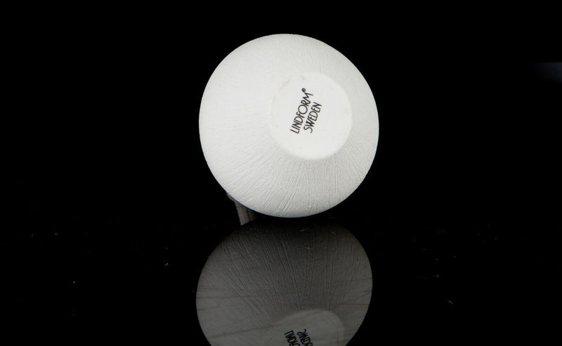 LINDFORM, SWEDEN - C20th SCANDINAVIAN CERAMIC ART DESIGN WHITE VASE
