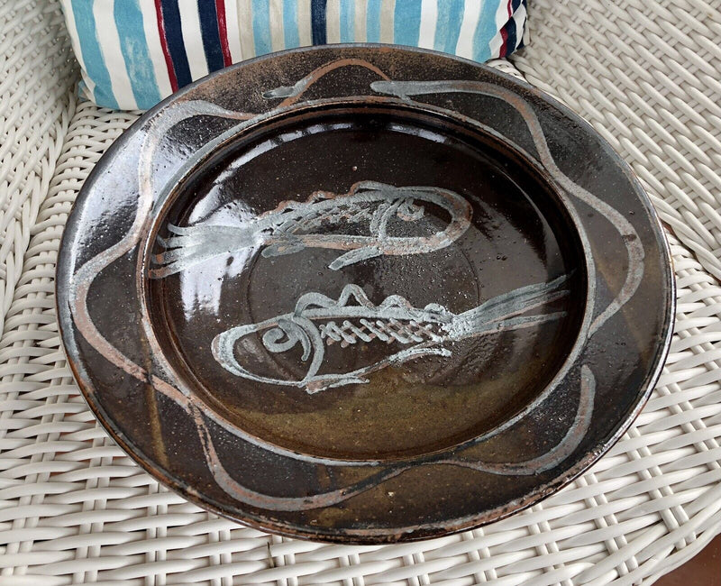 MARK HEWITT for WENFORD BRIDGE - LARGE FISH DESIGN STUDIO ART POTTERY BOWL