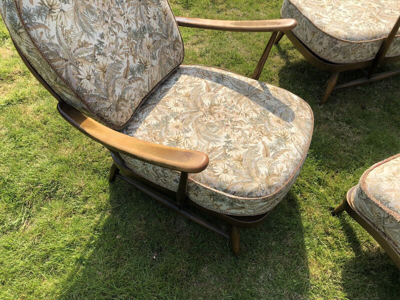 MID-CENTURY RETRO ERCOL WINDSOR No.203 EASY LOUNGE ARM CHAIRS PAIR & FOOTSTOOL