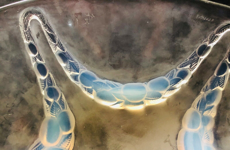 R LALIQUE 'VILLENEUVE' LARGE FROSTED/OPALESCENT GLASS CENTREPIECE BOWL DISH 402