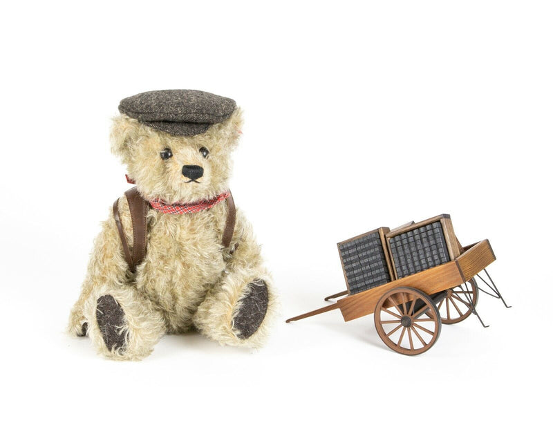STEIFF 'TEDDYBÄR KOBLENTRÄGER' LIMITED EDITION COAL CARRIER TEDDY BEAR 656248