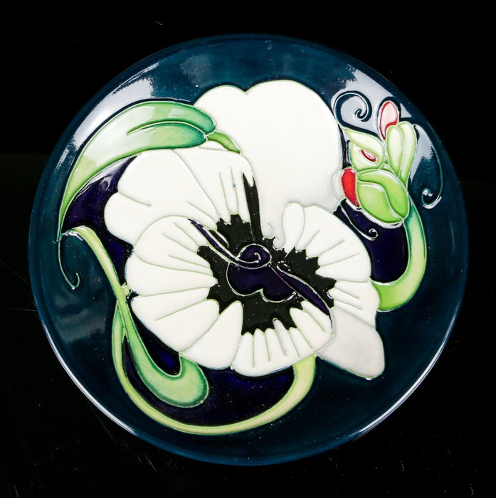 MOORCROFT POTTERY 'MISS ALICE PANSY' 2005 WHITE FLORAL FLOWER PIN DISH PLATE