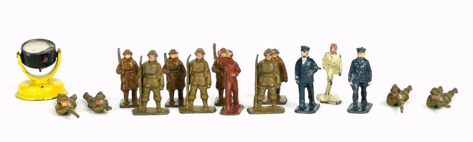 SKYBIRDS SCALE MODELS - PRE-WAR BRITISH ARMY MILITARY SEARCHLIGHT SOLDIER FIGURES