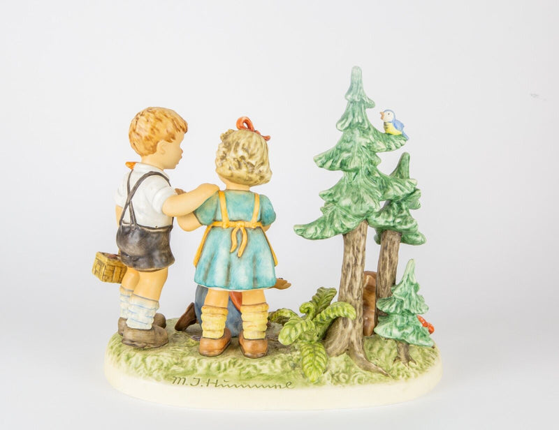 GOEBEL HUMMEL -FOLLOW THAT FAWN- LARGE LIMITED EDITION FIGURE 2320, 2384/1000