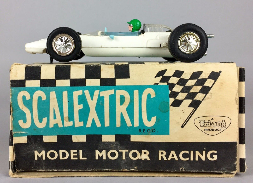 SCALEXTRIC, COOPER, VINTAGE TRIANG MINIMODELS ELECTRIC RACING CAR -C/81- BOXED