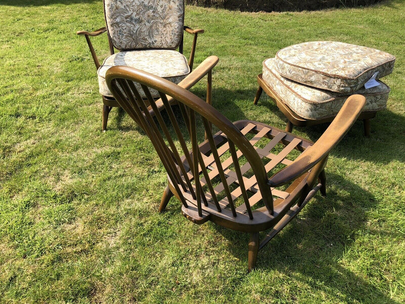 MID-CENTURY RETRO ERCOL WINDSOR No.203 EASY LOUNGE ARM CHAIRS PAIR & FOOTSTOOL