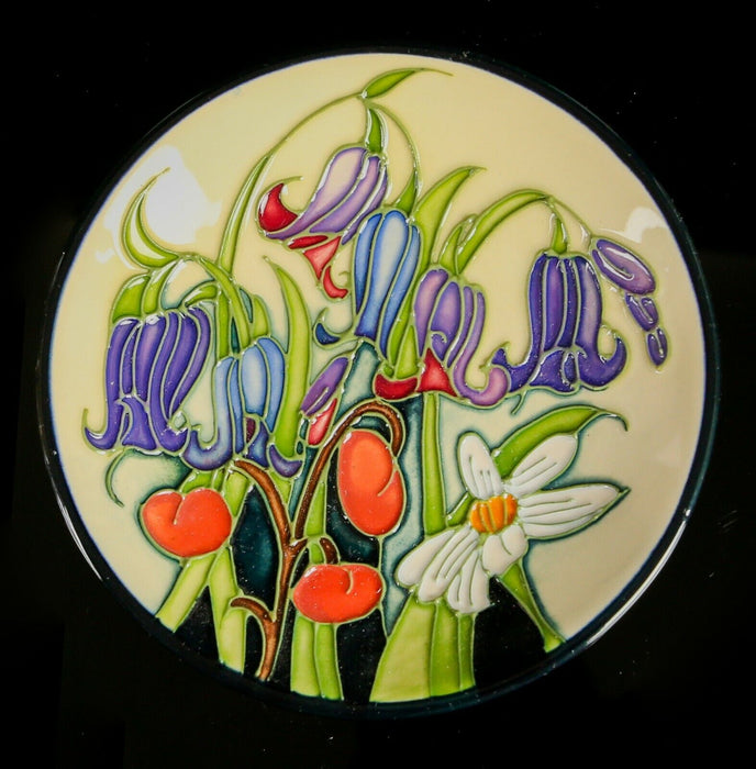 MOORCROFT POTTERY 'WILD MEADOW' EMMA BOSSONS FLORAL FLOWER PIN DISH PLATE, 12cm