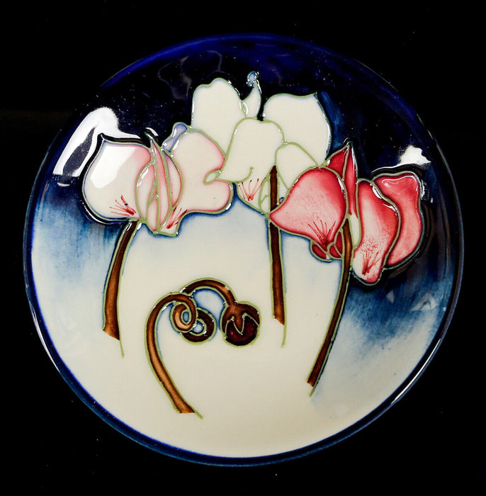 MOORCROFT POTTERY 'WILD CYCLAMEN' EMMA BOSSONS FLORAL FLOWER PIN DISH PLATE