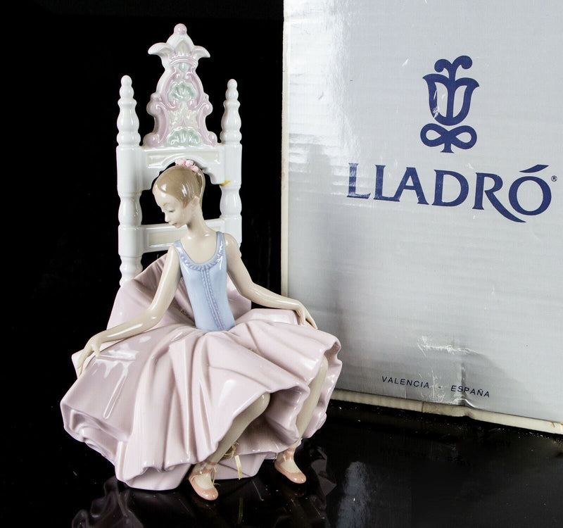 LLADRO 'AFTER THE SHOW' 1998-2000 GIRL BALLERINA DANCER FIGURE MODEL 6484, BOXED