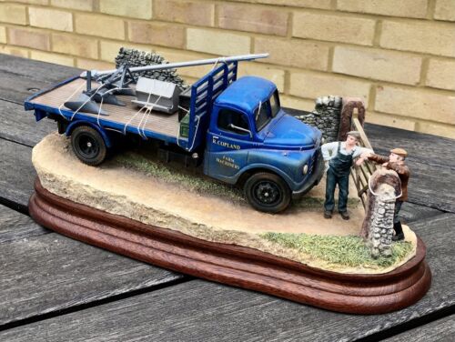 BORDER FINE ARTS '3 MILE UP T' ROAD' LARGE LIMITED EDITION FIGURE MODEL 265/500