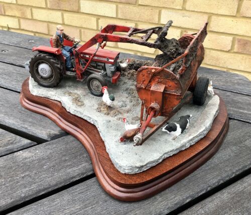 BORDER FINE ARTS 'WHERE THERES MUCK THERES MONEY' LIMITED EDITION MODEL 319/1500