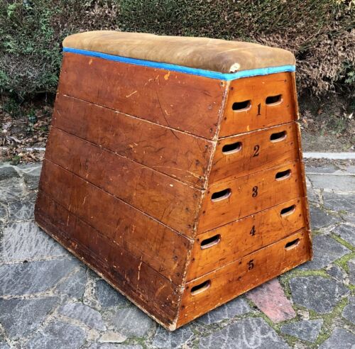OLYMPIC GYMNASIUM Co. Ltd - VINTAGE 5-TIER SUEDE GYM VAULTING BLOCK POMMEL HORSE