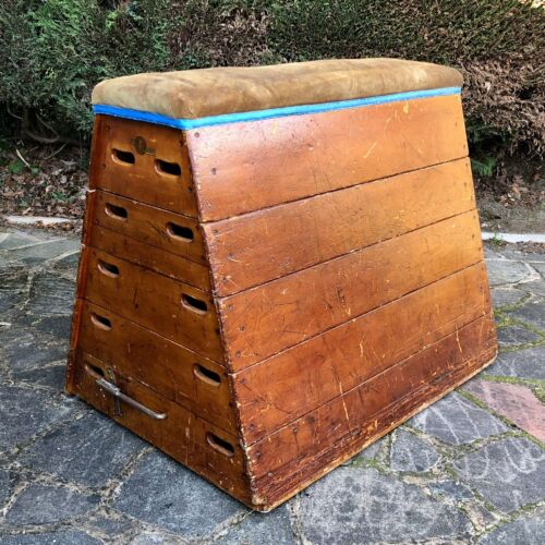 OLYMPIC GYMNASIUM Co. Ltd - VINTAGE 5-TIER SUEDE GYM VAULTING BLOCK POMMEL HORSE