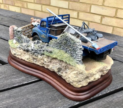 BORDER FINE ARTS '3 MILE UP T' ROAD' LARGE LIMITED EDITION FIGURE MODEL 265/500