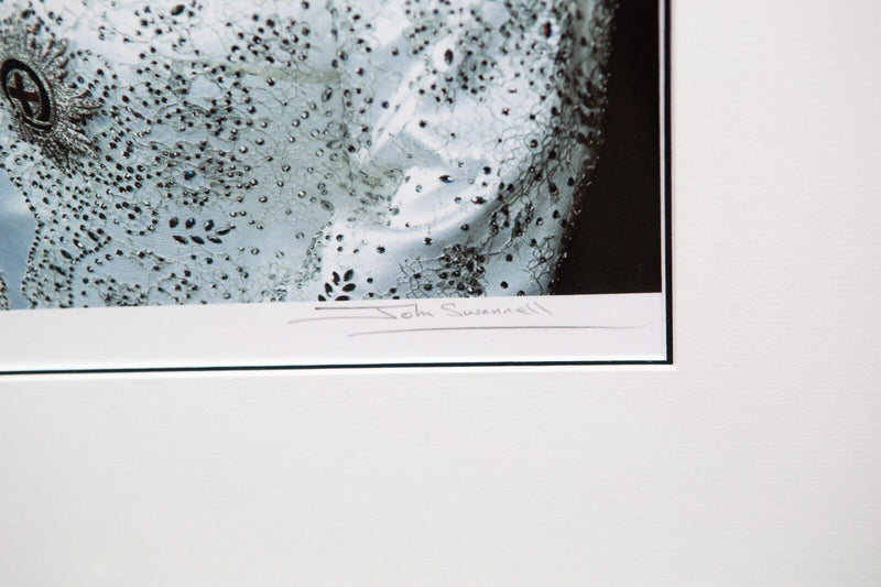 JOHN SWANNELL - 'HM QUEEN ELIZABETH II' ERII LIMITED EDITION PRINT SIGNED 10/10