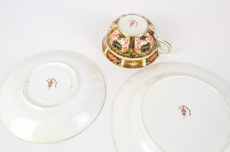 ROYAL CROWN DERBY - JAPANESE OLD IMARI TEA CUP SAUCER PLATE DISH TRIO