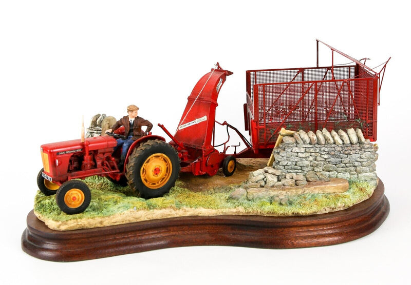 BORDER FINE ARTS 'A TIGHT TURN' LARGE LIMITED EDITION FIGURE MODEL 314/750 & COA