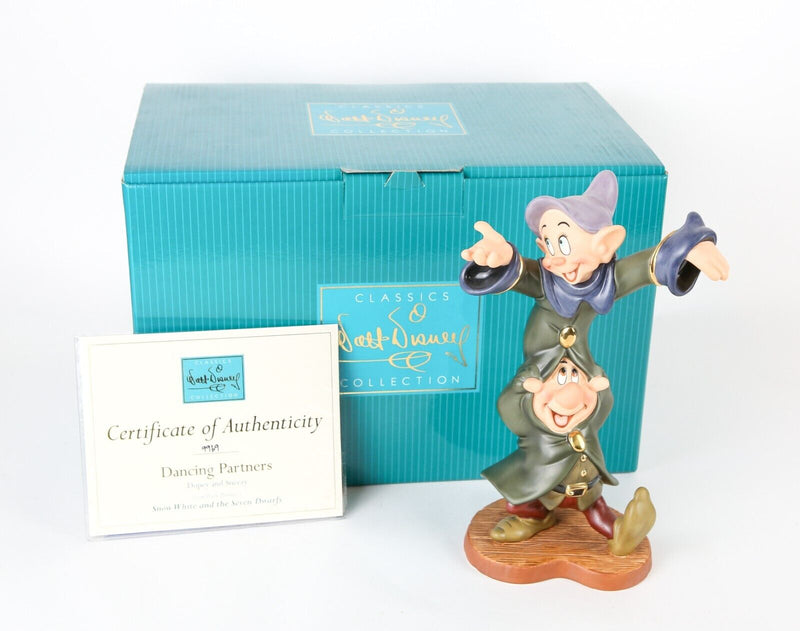 WDCC 'DANCING PARTNERS' DISNEY SNOW WHITE DWARFS DOPEY SNEEZY FIGURE MODEL
